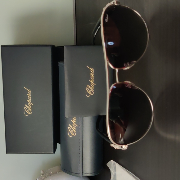 Gorgeous Authentic Chopard Women eviator sunglasses - Picture 7 of 8